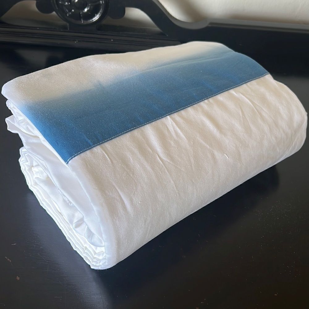 Pottery Barn Teen Organic Plant-Dyed Cuff Sheet Set